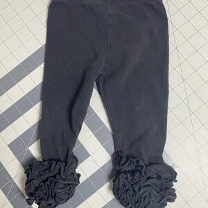 Chic Ruffled Kids Leggings in black